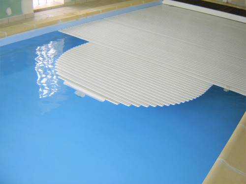 rideau piscine imergee laroche